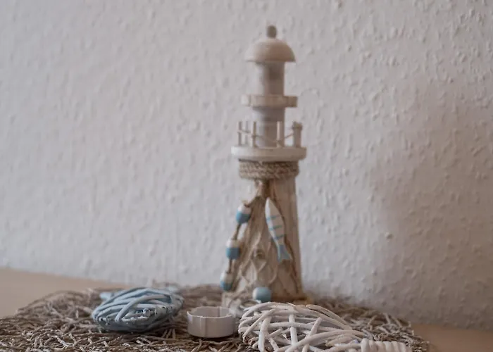 شقة Cozy Coastal Escape With Garden Groß Schwansee